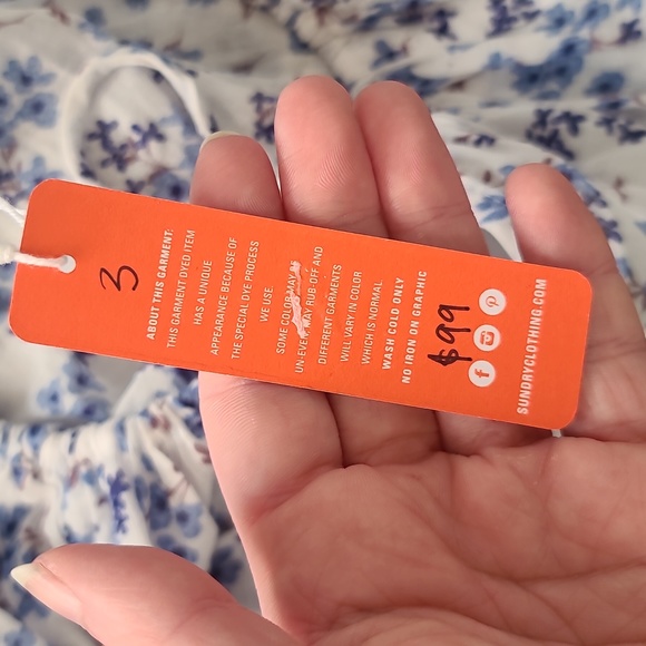 - Sundry - Picture 7 of 10